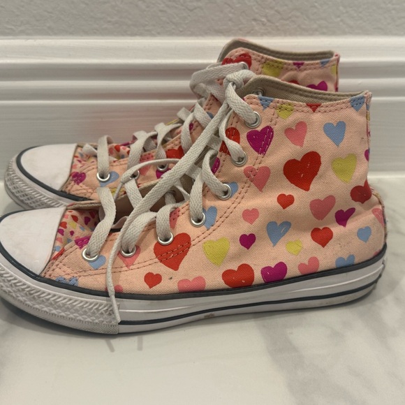 Converse Converse Chuck Taylor All Star Hi Pink Hearts Youth 5.5 Women’s 7 - Picture 2 of 6